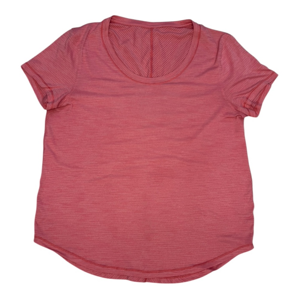 Lululemon Casual Pink T-Shirt Good used condo